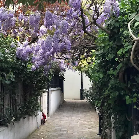 Unique House In The 16 Paris